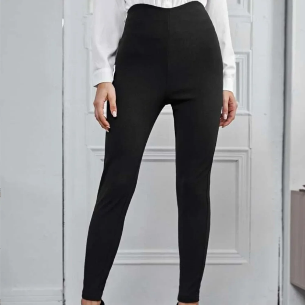 Black high waisted pants/slacks size M - Picture 6 of 6